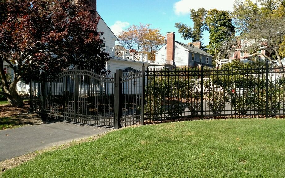 Vanguard Aluminum Fence Orange County NY Style C-1 with Finials