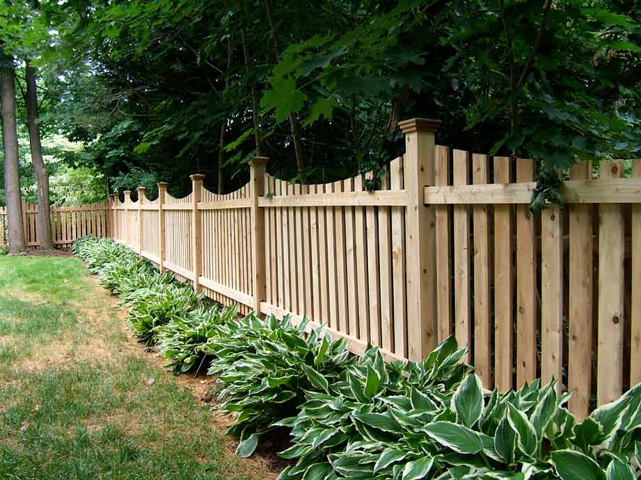 4 Tall Cedar Picket fence pine island ny