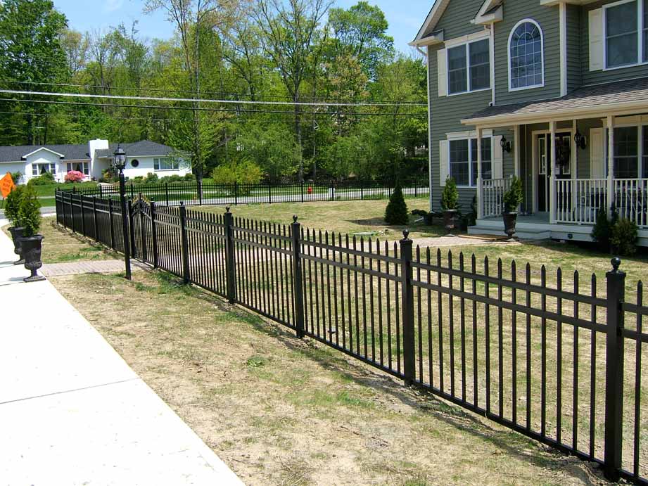 Custom Built Vangaurd Avant Fence