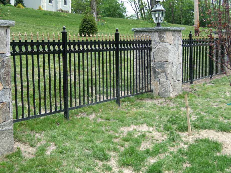 Jerith Kensington Plus Aluminum Fence
