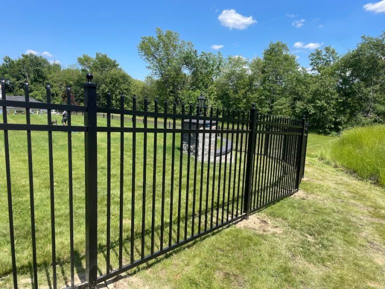 Vanguard Avant A-1 Aluminum Fence in Goshen NY with ball caps