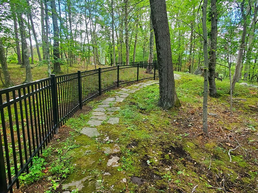 4 Vanguard Avant E-2 Aluminum Fence in Tuxedo Park, NY