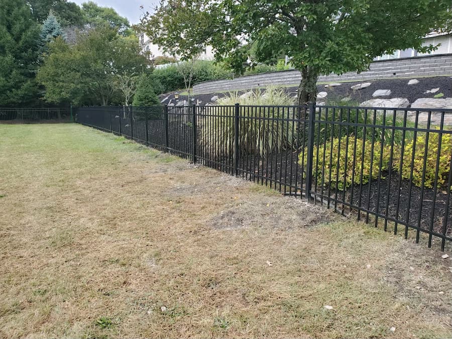 4' Vanguard E-2 Aluminum Fence in Goshen NY with Arch Gates-1